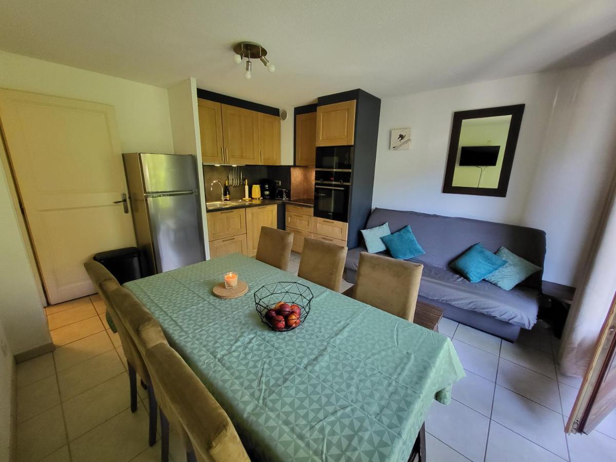 Appartement Dans Chalet Avec Piscine Couverte Сен-Жерве-Ле-Бэн Экстерьер фото